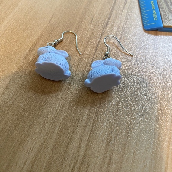 Nwot 3d Blue Bunny Rabbit Retro Drop Earrings - Picture 3 of 4